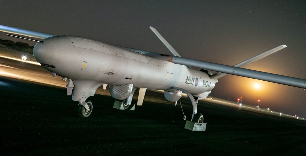 Hydrogen Drone Engine Flies 5x Longer, Lands Record Order